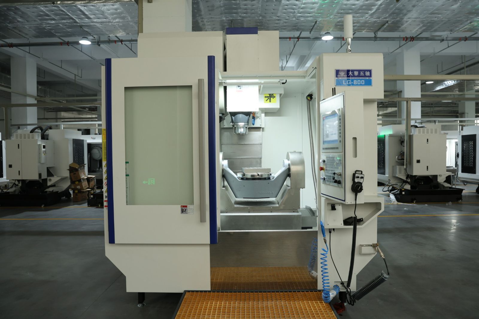5-axis CNC machining center in AOYIN workshop